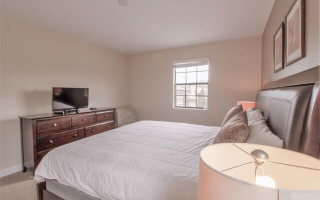 Champions Gate 9039 A