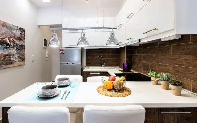 Rigas Luxury Flat White Tower