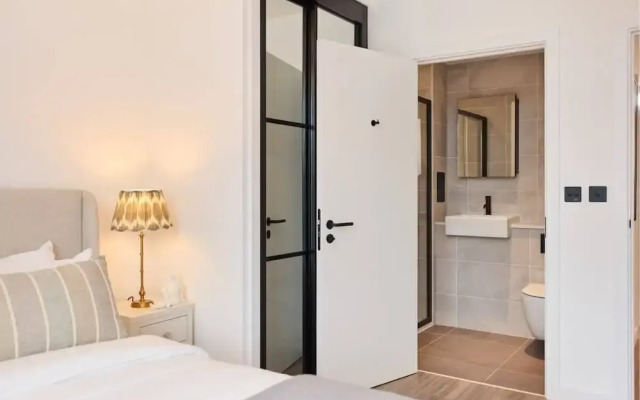 The Tottenham Paradise - Ravishing 2bdr Flat With Balcony