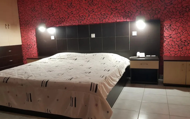 Sozos Inn Hotel