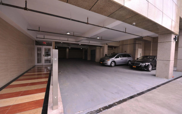 Wyndham Garden Fresh Meadows Flushing