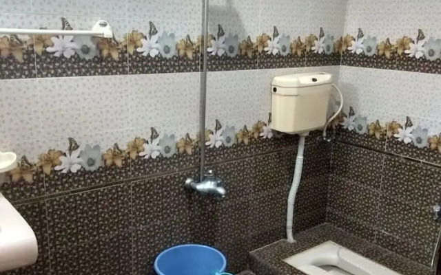 Mountain View Hotel And  Restaurant.