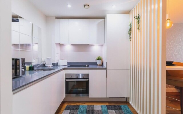 Luxury 9ine Beautiful Broad Street Apartment