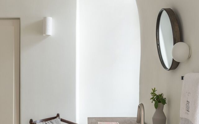 Art Maisons Oia Castle Hotel
