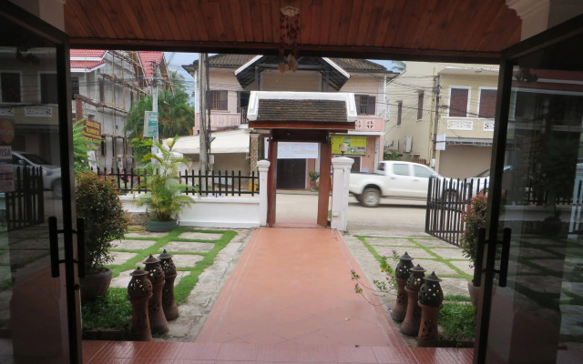 Villa Mahasok Hotel