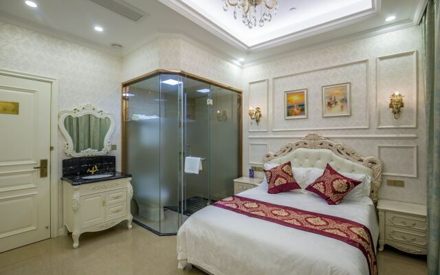 WheZhou New World Hotel