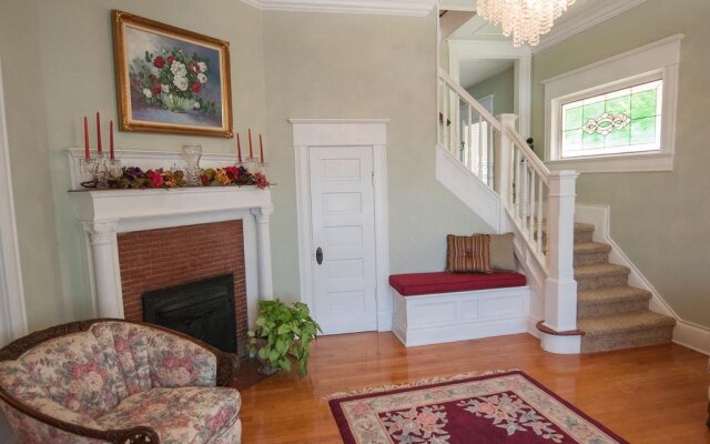 Sandstone Street Bed and Breakfast