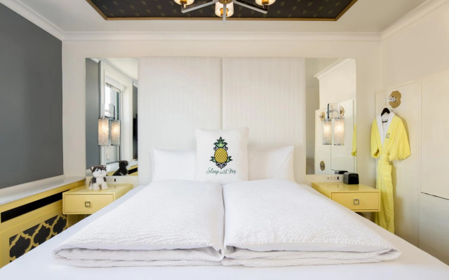 Staypineapple, A Delightful Hotel, South End