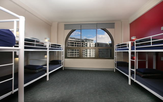 Wake Up! Sydney - Hostel