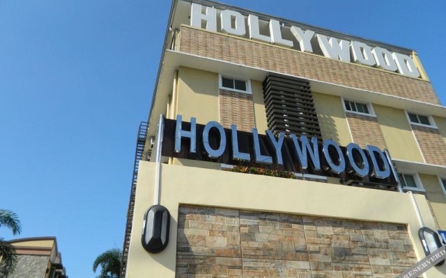 Hollywood Suites and Resort - Marilao