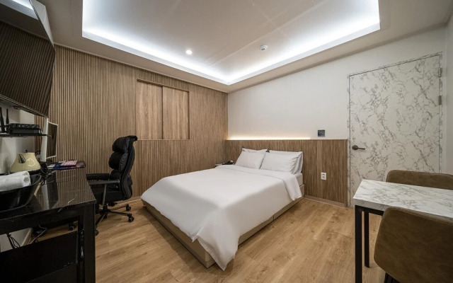 Daejeon Yongmun Hotel SM