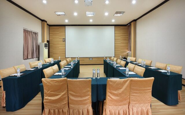 Dongjiang Golf Resort Hotel