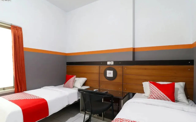 Hotel O Garut near Alun-Alun Tarogong formerly Wisma Etiga