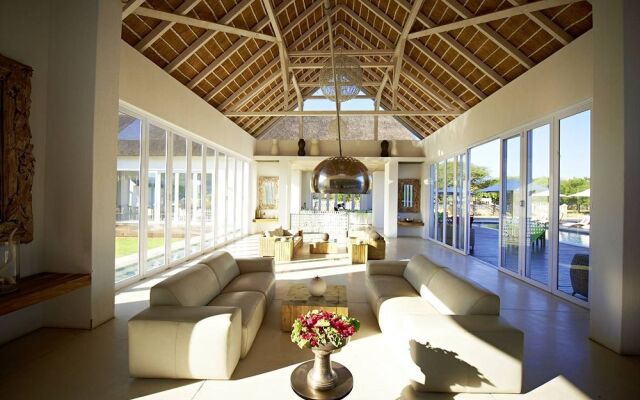 Emanya at Etosha Game Lodge