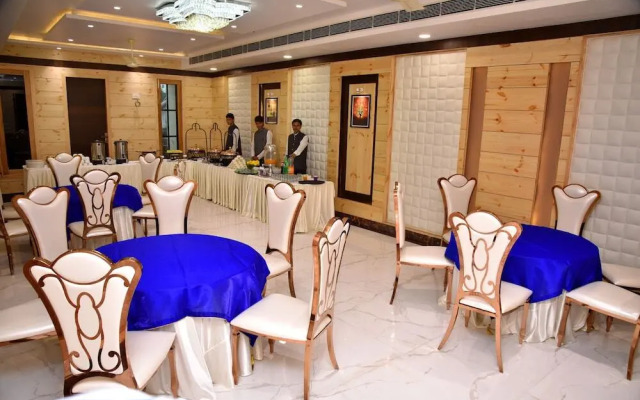 Hotel Arsh Palace