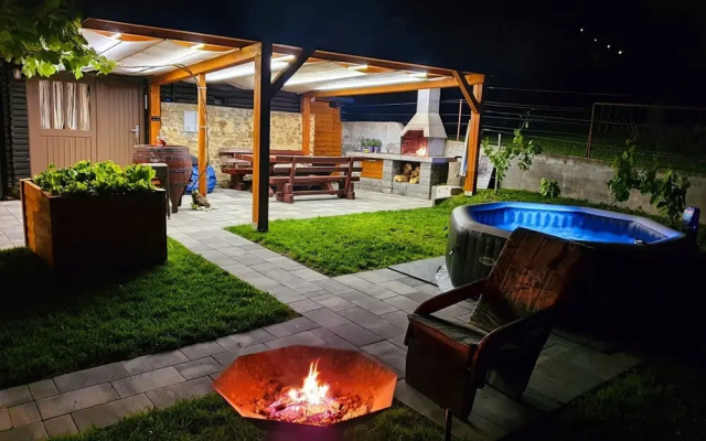 Vineyard cottage Matej