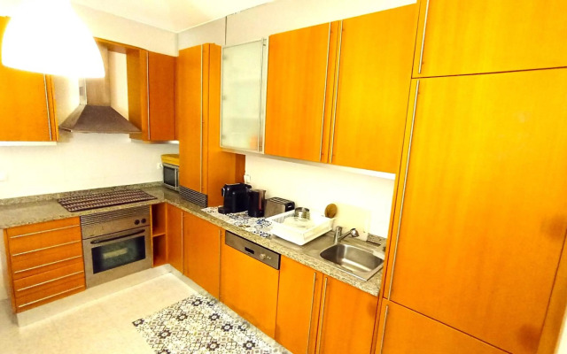 Oceanview Duplex shared Pool & Beach Sesimbra