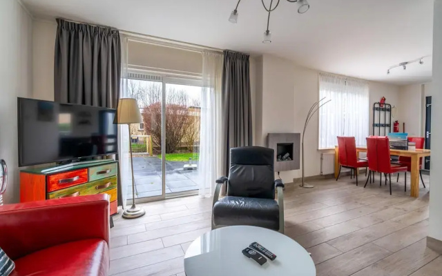 Cozy and Comfortable 4-person Bungalow