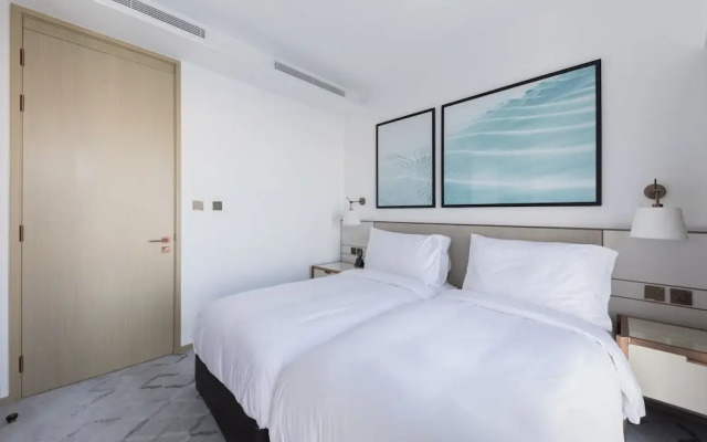 Comfortable 2BR Address Harbour Point