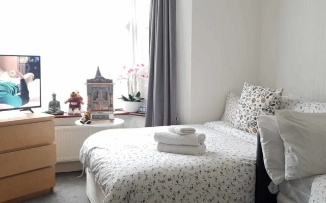 Harlington Apartments