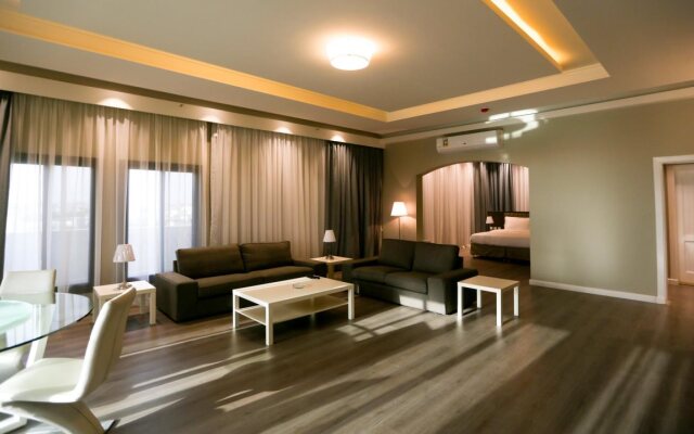 loren serviced Apartment Corniche