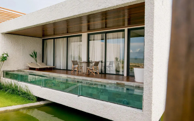 Nanii Hotel