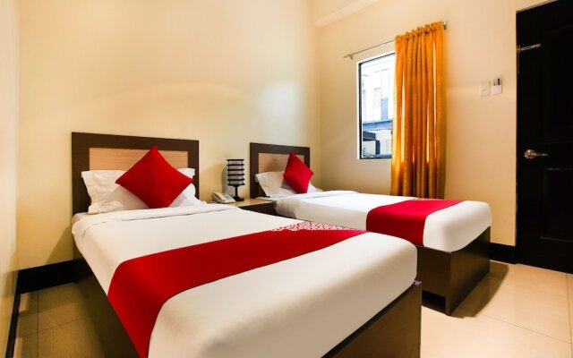 Driggs Suites by OYO Rooms