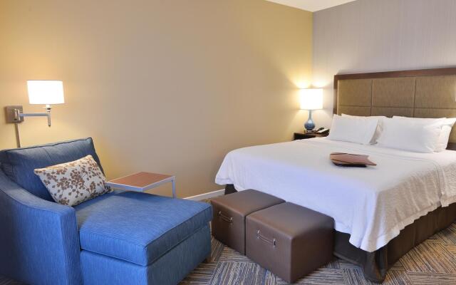 Hampton Inn & Suites Chippewa Falls