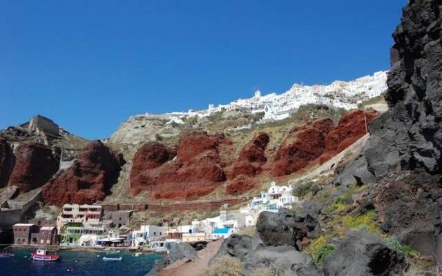 Chelidonia Traditional Villas Santorini Classic Villa