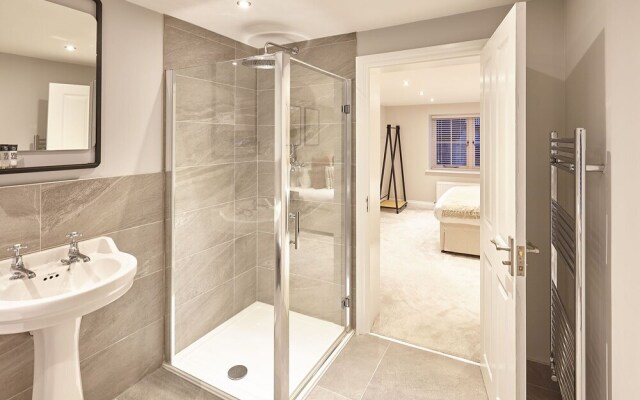 Host Stay Graham House