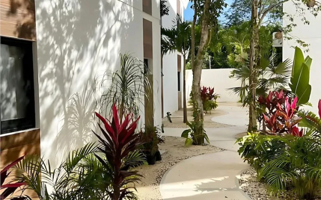 Discover Your Tulum Sanctuary Stylish Studio in Vibrant La Veleta!