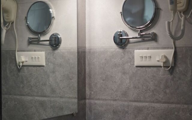 Hotel Clarks Inn Purnea