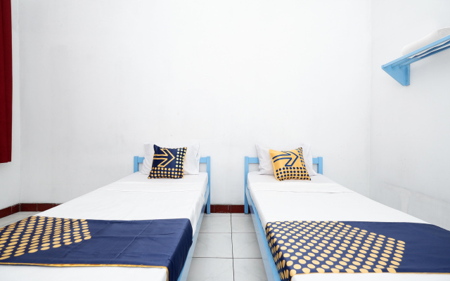 Hotel O Saudara – Guest Rooms – Tegal