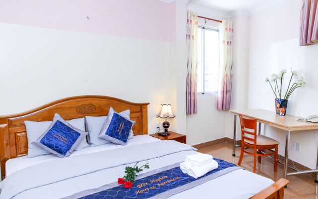 Blue Sapphire Hotel & Apartment