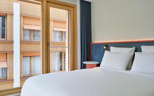 TRIBE Paris Pantin