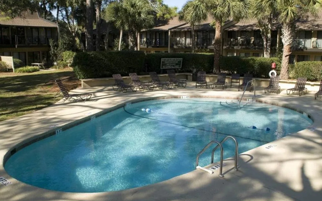 Hilton Head Beach Villa 28 by RedAwning