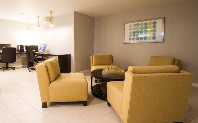 Holiday Inn Victorville by IHG