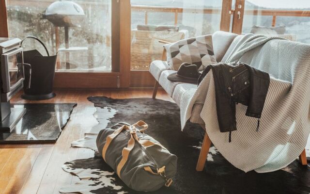 Kangaroo Ridge Retreat