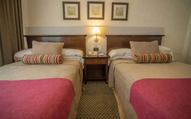 Dos Reyes Hotel