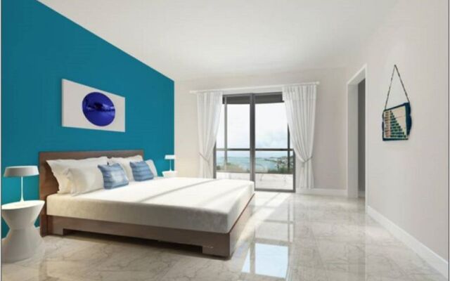 Venetian Breeze Suites