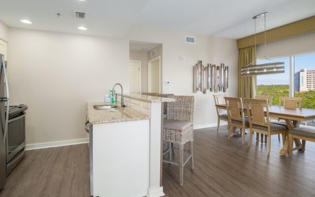 Luau I 6501/6503 - flr5 - 2BR 2BA - (6)