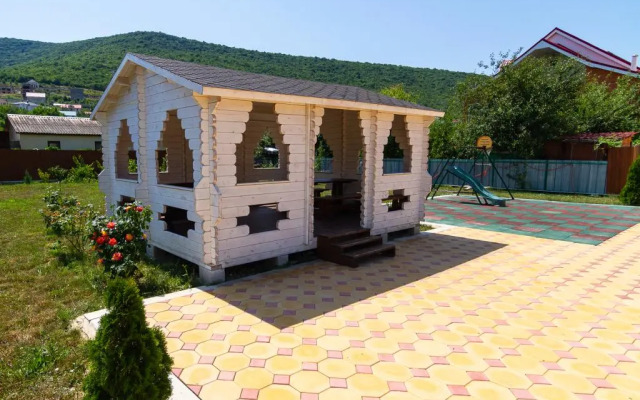 Laskovyy Bereg Guest House