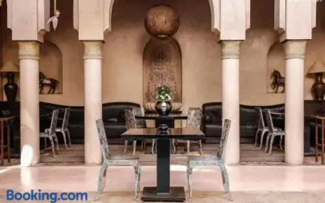 Riad Noir d'Ivoire