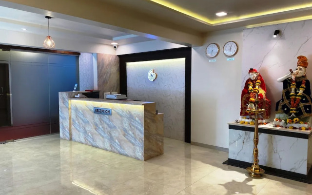 The Grand Sarovar Inn and Suites