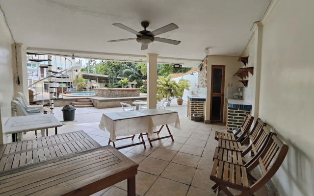 Elicon Suites
