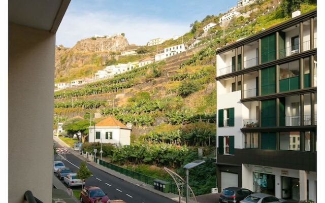 Apartment by the Sea