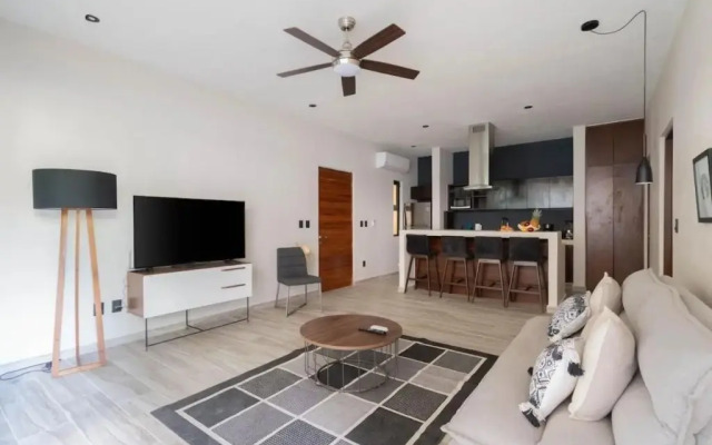 Cozy 1Bbrm +Garden and Private Pool Aldea Zama