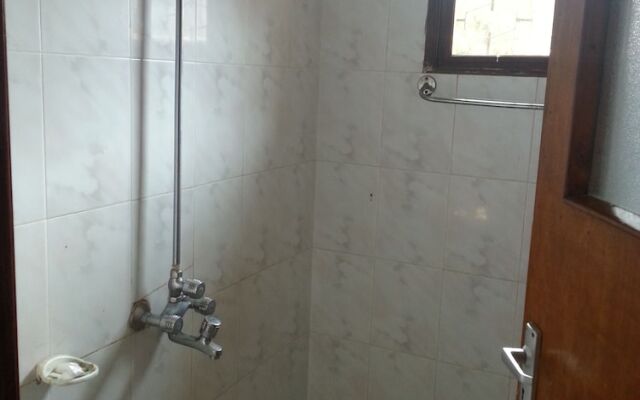 Hollywood Hostel