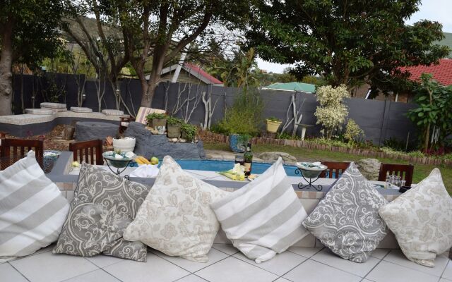 Pelican Lodge