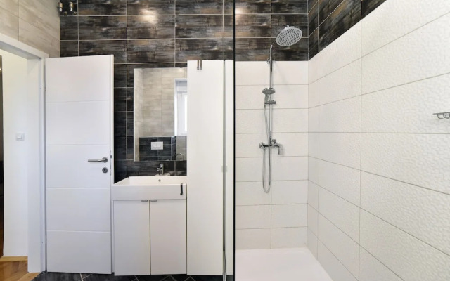 Corner apartments Savska